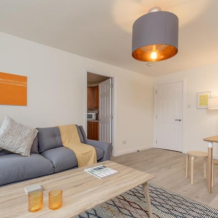 Dreamhouse Apartments Edinburgh Haymarket Екстериор снимка