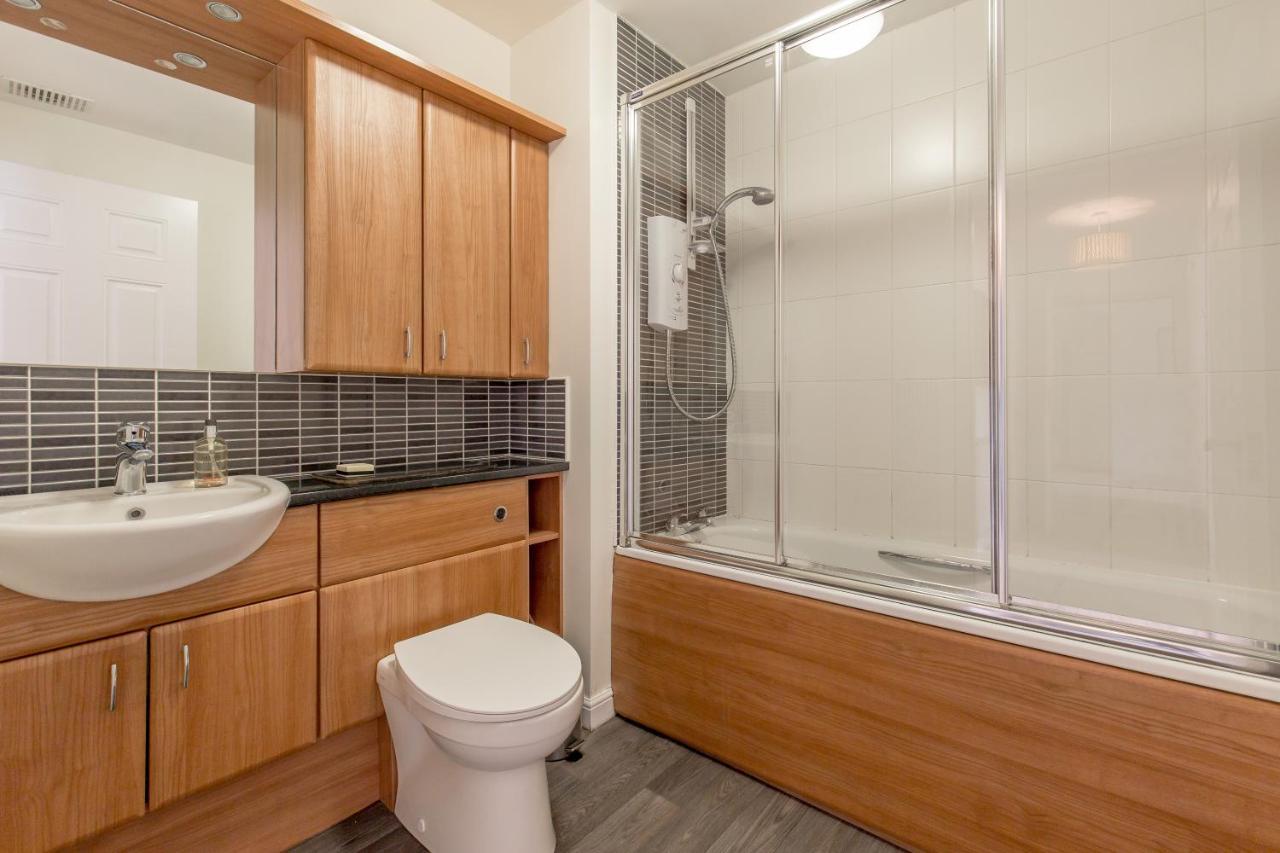 Dreamhouse Apartments Edinburgh Haymarket Екстериор снимка